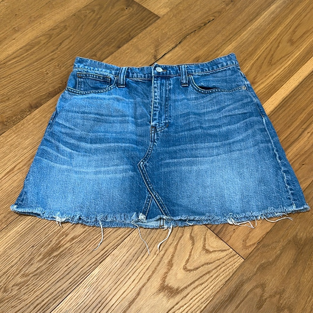 Madewell. Jean skirt. Size 30. Worn 1x like new.